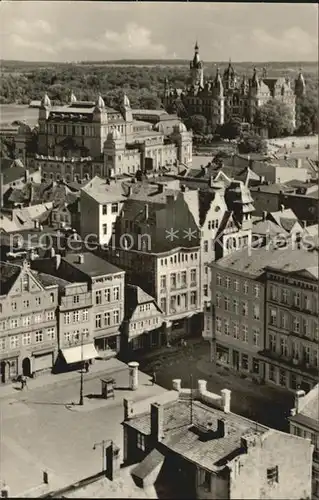 Schwerin Mecklenburg Markt Staatstheater und Schloss Kat. Schwerin