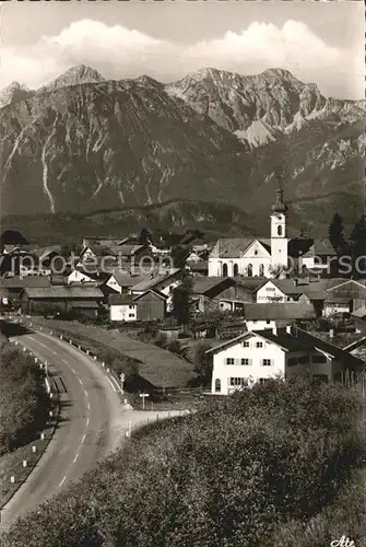 Rieden Allgaeu mit Koellespitze und Schlicke Kat. Fuessen