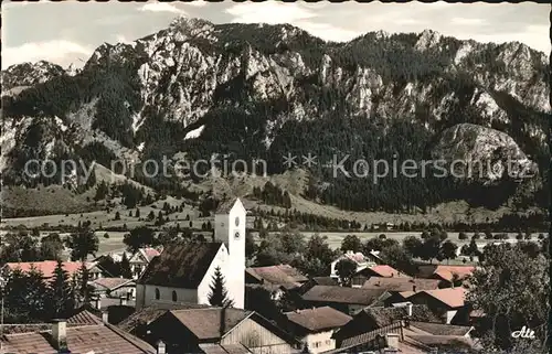 Schwangau Dorf der Koenigsschloesser mit Tegelberg Kat. Schwangau