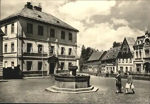 Chribska Namesti Platz Brunnen