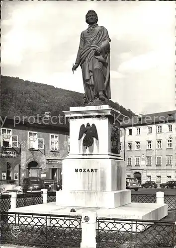 Salzburg Oesterreich Denkmal von Wolfgang Amadeus Mozart Kat. Salzburg