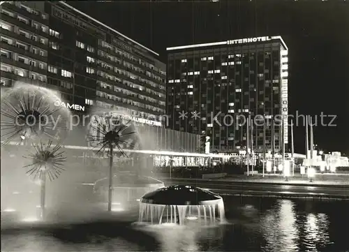 Dresden Prager Strasse mit Interhotel Newa Kat. Dresden Elbe