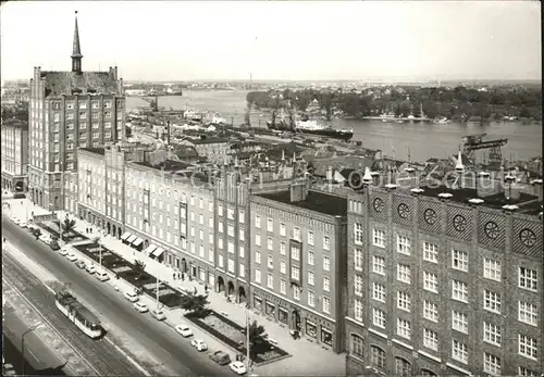 Rostock Mecklenburg Vorpommern Lange Strasse und Stadthafen Kat. Rostock