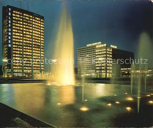 Berlin Ernst Reuter Platz Springsprunnen Nachtaufnahme Kat. Berlin