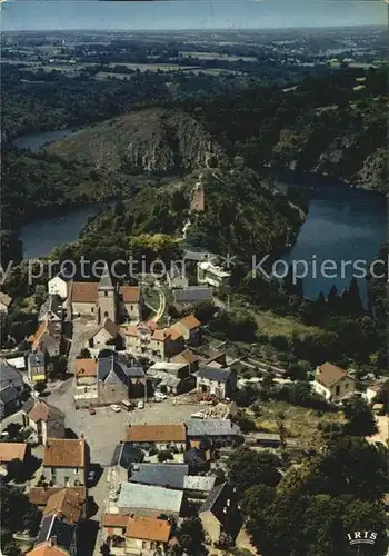 Crozant Vallee de la Creuse Vues du ciel et les ruines du chateau demantele par Richelieu Kat. Crozant