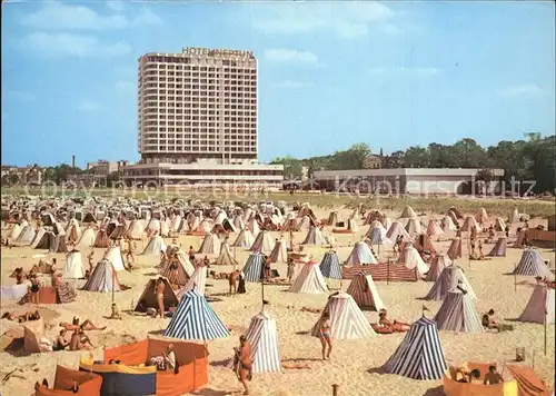 Warnemuende Ostseebad Strand und Hotel Neptun Kat. Rostock