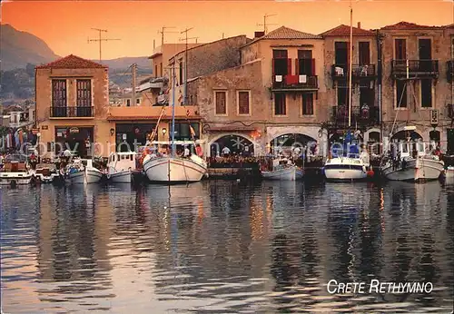 Rethymno Kreta Hafen in der Abendsonne Fischkutter Kat. Rethymno