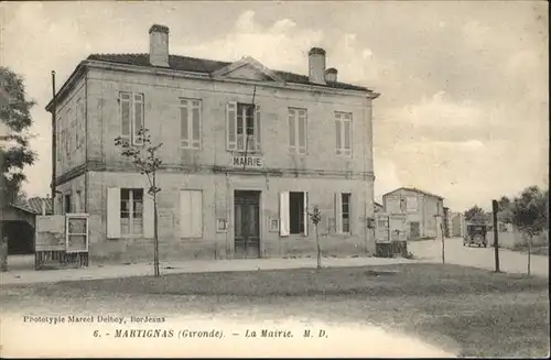 Martignas-sur-Jalle Mairie * / Martignas-sur-Jalle /Arrond. de Bordeaux