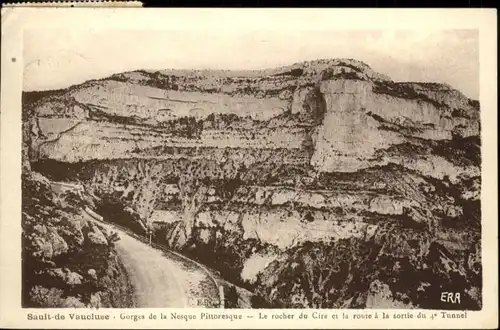 Sault Sault-de-Vaucluse Gorges Nesque Pittoresque Rocher x / Sault /Arrond. de Carpentras