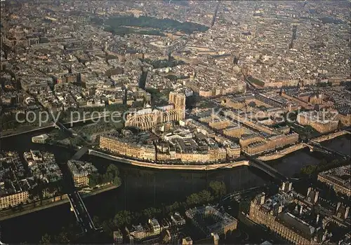 Paris Ile de la Cite Cathedrale Notre Dame vue aerienne Kat. Paris