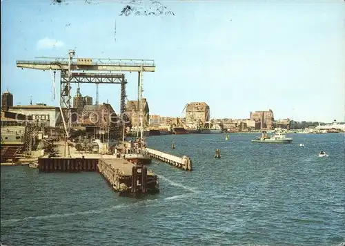 Stralsund Mecklenburg Vorpommern Blick von der Ziegelgrabenbruecke auf den Hafen Kat. Stralsund