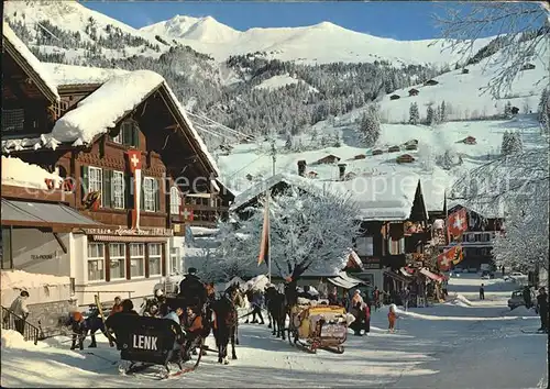 Lenk Simmental Dorfstrasse Pferdeschlitten Winterpanorama Berner Alpen Kat. Lenk Simmental
