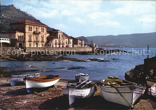 Santa Maria di Castellabate Der kleine Hafen