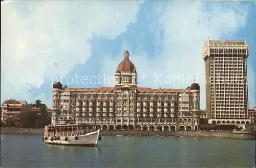 Bombay Mumbai Taj Mahal Hotel Boot 