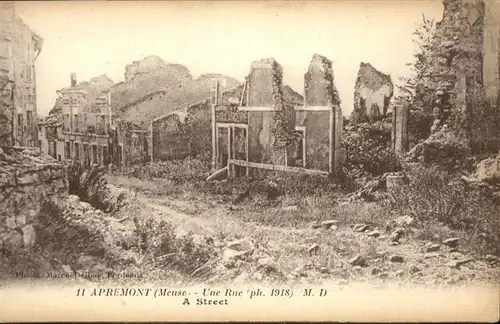Apremont-la-Foret Une Rue WK1 Zerstoerung Ruinen / Saint-Mihiel /Arrond. de Commercy