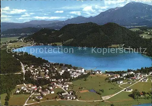 Seelach Klopeinersee mit Petzen Georgiberg und Unterburg Fliegeraufnahme Kat. St. Kanzian am Klopeiner See