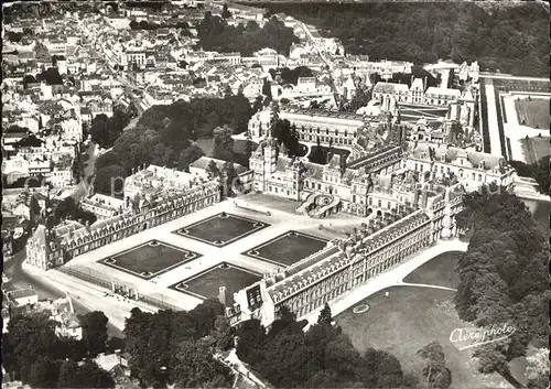 Fontainebleau Seine et Marne Chateau vue aerienne Kat. Fontainebleau