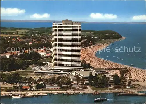 Travemuende Ostseebad Fliegeraufnahme Hotel Neptun Kat. Luebeck