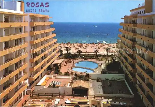 Rosas Costa Brava Cataluna Holidays Center piscinas y playa Kat. Alt Emporda