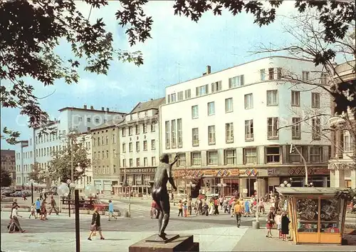 Halle Saale Hansering Haus der Presse Statue Denkmal Kiosk Kat. Halle