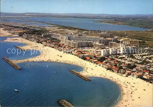 Carnon Plage Vue aerienne en arriere plan l Etang de Perois