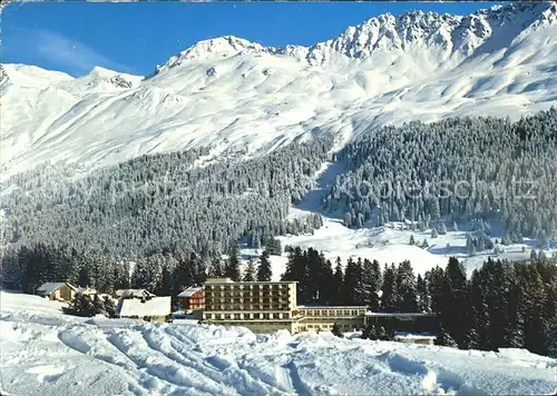 Lenzerheide Valbella mit Posthotel gegen Rothornkette Kat. Lenzerheide