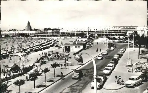 Royan le Front de Mer la Plage le Mirado le Boulevard de la Grandiere *