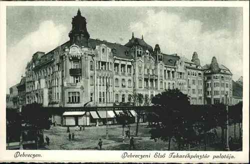 Debrecen Rebreczeni Elsoe Takarekpenztar palotaja /  /
