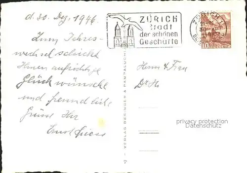 Zuerich Brunnen und Kreuzgang im Grossmuenster / Zuerich /Bz. Zuerich City