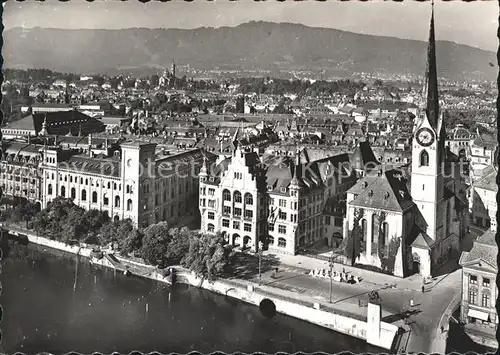 Zuerich mit Uetliberg / Zuerich /Bz. Zuerich City