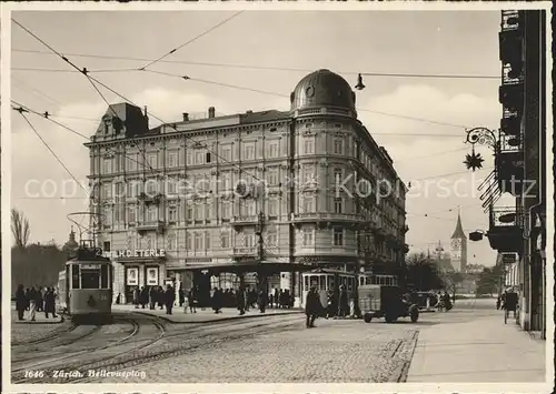 Zuerich Bellevue-Platz Strassenbahn Auto / Zuerich /Bz. Zuerich City