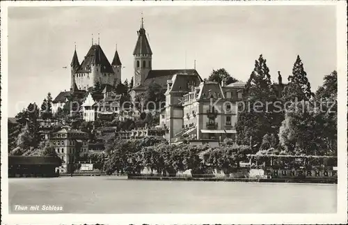 Thun mit Schloss