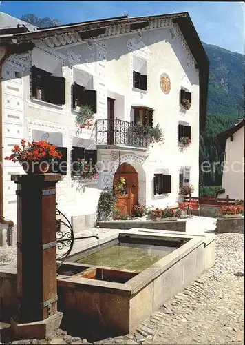 Scuol Restauriertes Bauernhaus Dorfbrunnen mit Mineralwasser
