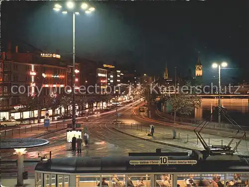 Zuerich bei Nacht Centralplatz und Limmatquai / Zuerich /Bz. Zuerich City