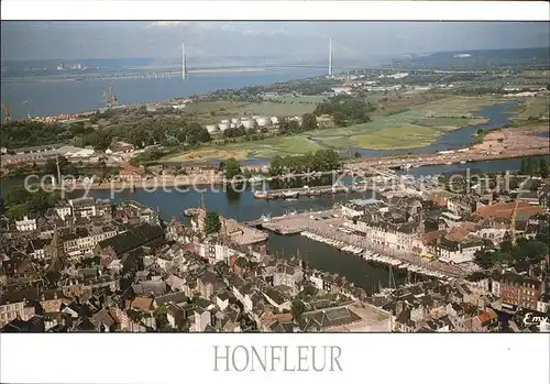 Honfleur Fliegeraufnahme mit Hafen  Kat. Honfleur