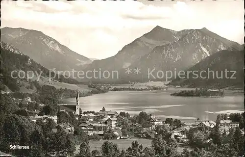 Schliersee mit Jaegerkamp und Brecherspitz Kat. Schliersee