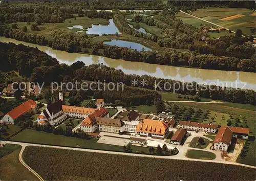 Griesstaett Wasserburg Inn Dominikanerinnenkloster mit Internat Fliegeraufnahme Kat. Griesstaett