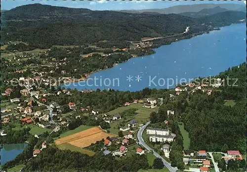 Velden Woerther See Badeort Baeckerteich Luftaufnahme Kat. Velden am Woerther See