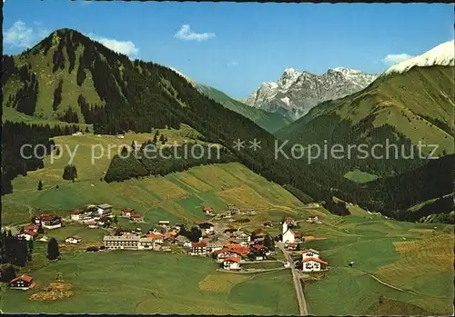 Berwang Tirol Panorama mit Zugspitze Kat. Berwang