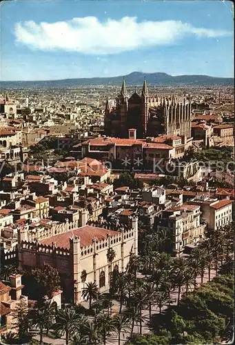Palma de Mallorca Vista aerea de la Lonja y la Catedral Kat. Palma de Mallorca