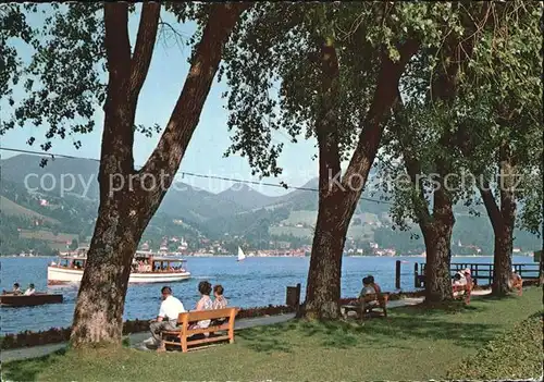 Bad Wiessee Seepromenade mit Tegernsee und Kreuzberg Kat. Bad Wiessee