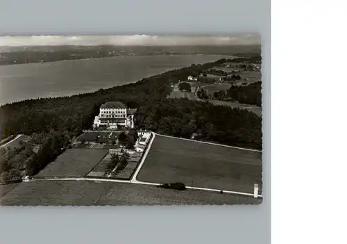 Berg Starnberg Exerzitienhaus Rottmannshoehe Fliegeraufnahme / Berg /Starnberg LKR