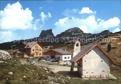 Passo Falzarego Averau Col Gallina 