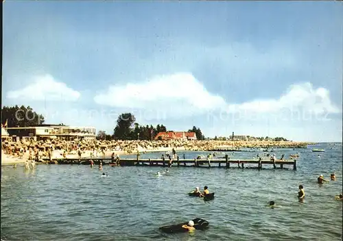 Groemitz Ostseebad Blick zum Strand Badesteg Kat. Groemitz