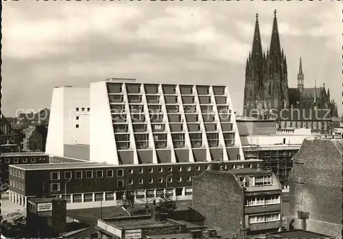 Koeln Rhein Opernhaus mit Dom Kat. Koeln