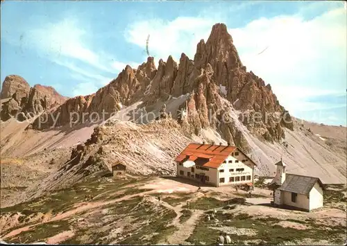 Dreizinnenhuette Rifugio Locatelli alle Tre Cime Dolomiti Berghaus Dolomiten Kat. Sexten Sesto Suedtirol