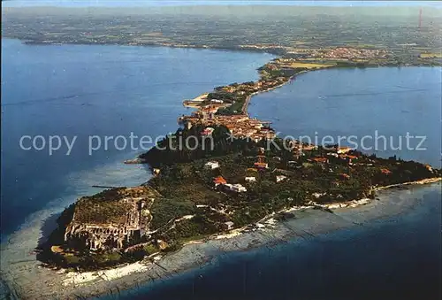 Sirmione Lago di Garda Fliegeraufnahme Kat. Italien