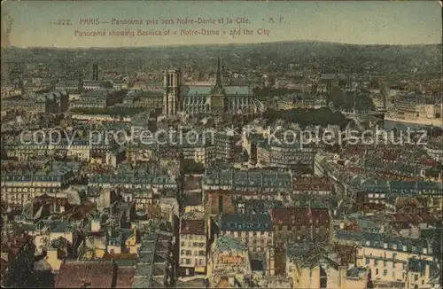 Paris Panorama pris vers Notre Dame et la Cite Kat. Paris