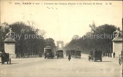 Paris Avenue des Champs Elysees et les Chevaux de Marly Automobiles Kat. Paris