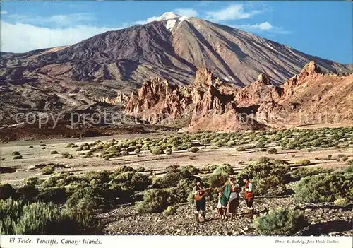 Teide (Berg) Berg mit Trachtengruppe